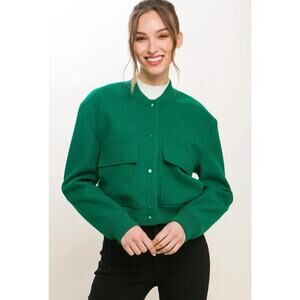 LOVE TREE Kelly Green Cropped Bomber Jacket Size L Front Pockets Button Casual L